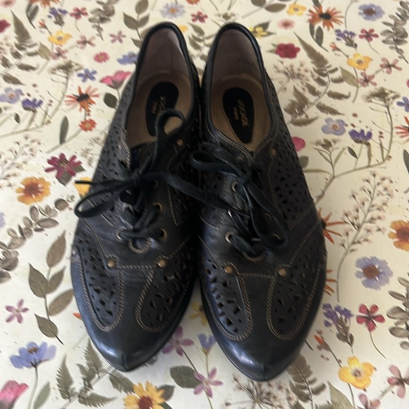 Bocage Paris leather pointed toe lace up rare shoes size 40 - Picture 13 of 13